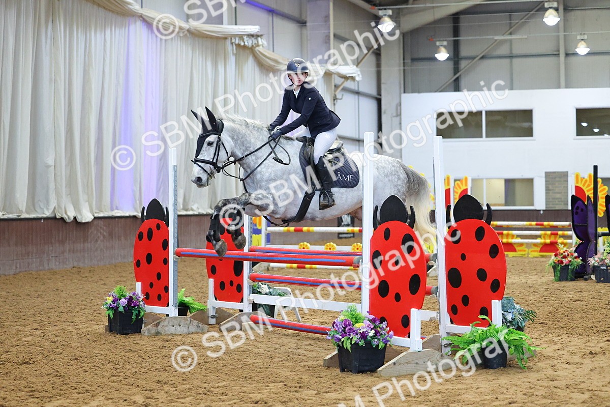 SBM_005582 - Class 22 - Bliss of London Novice Winter Championship Qualifier 90cm
