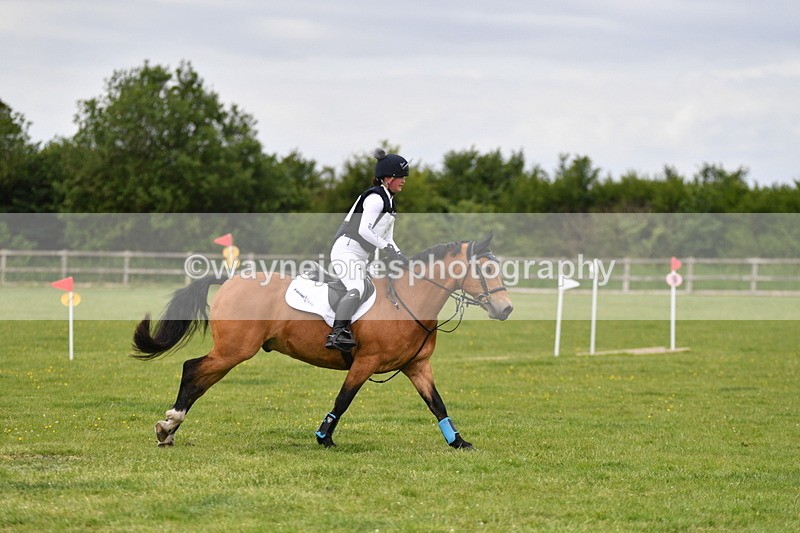 WJ5_3695 - Class 6 80cm