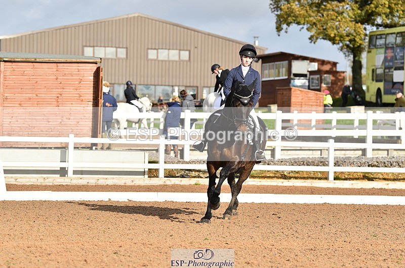 231104A-111938-01520 - Cls 5 Novice 37A