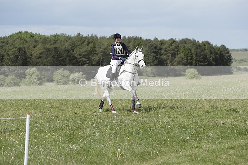 BVHT 140517  NXC -540 - Class 2 XC Novice 14/05/17