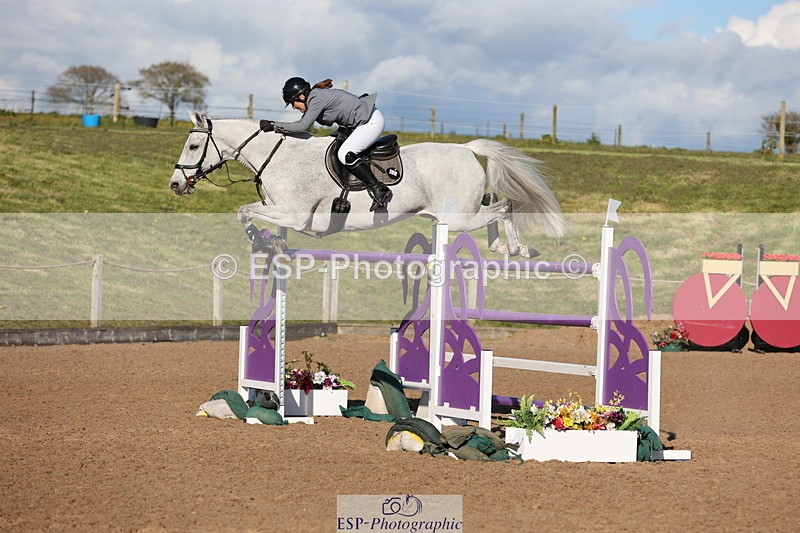 240419A-173205-09850 - Cls 10, 2 Star Big Tour 145cm  Break to End