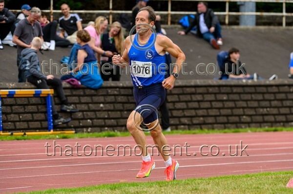 CEM26-926620 - Track Male Set Two
