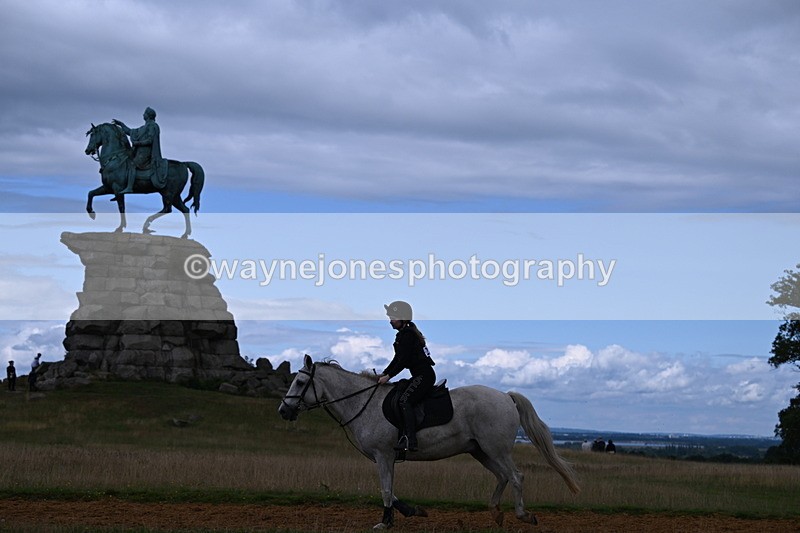 DSC_8658 - Time at Statue 13:52 to 14:33
