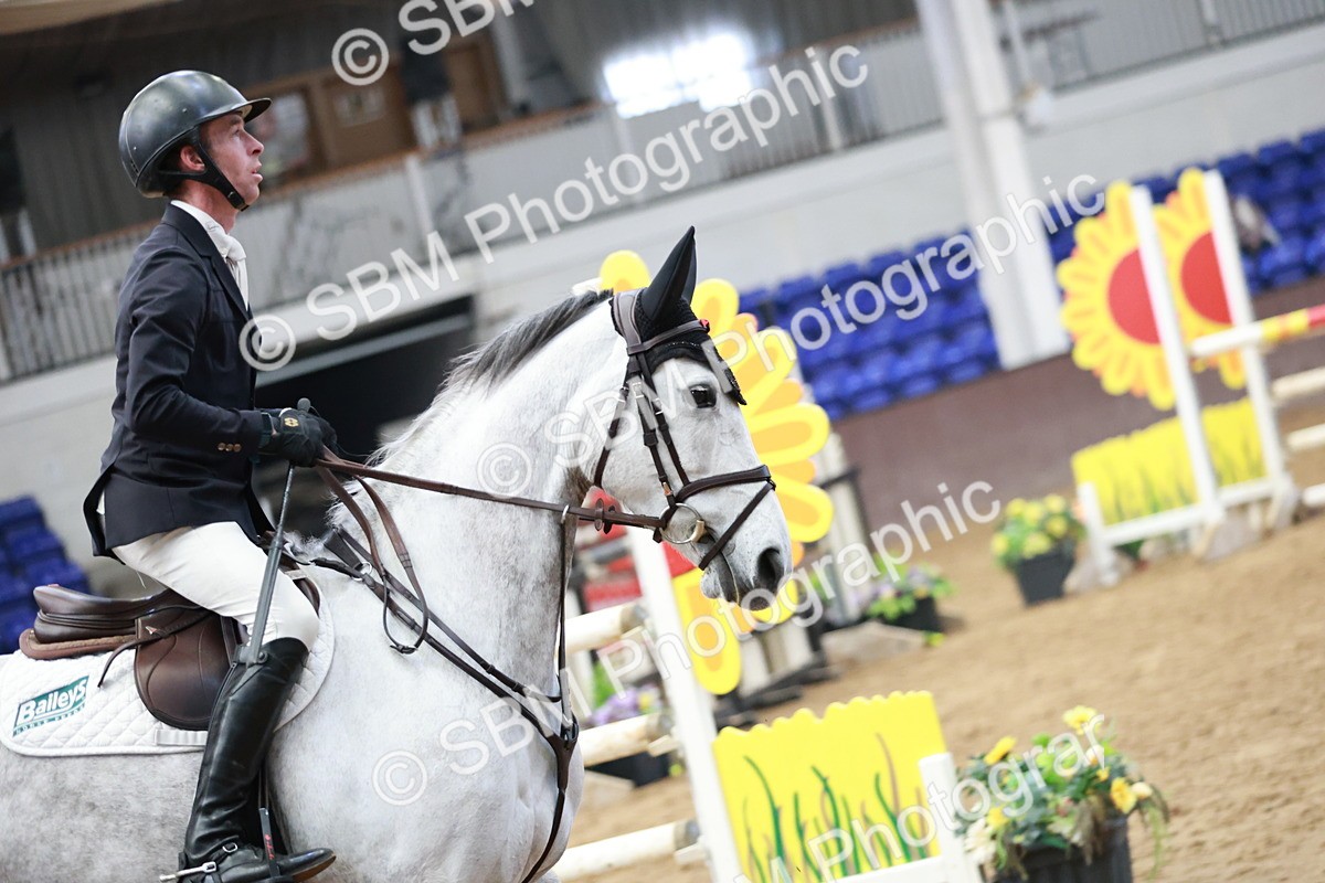 SBM_000634 - Class 4 - Senior Newcomers - 1.10m