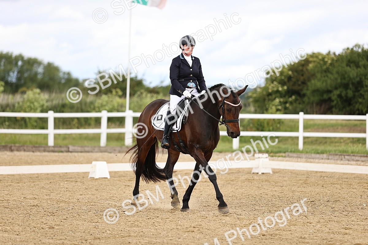 SBM_002012 - Class 2 - Novice 4 - 10.36-11.39