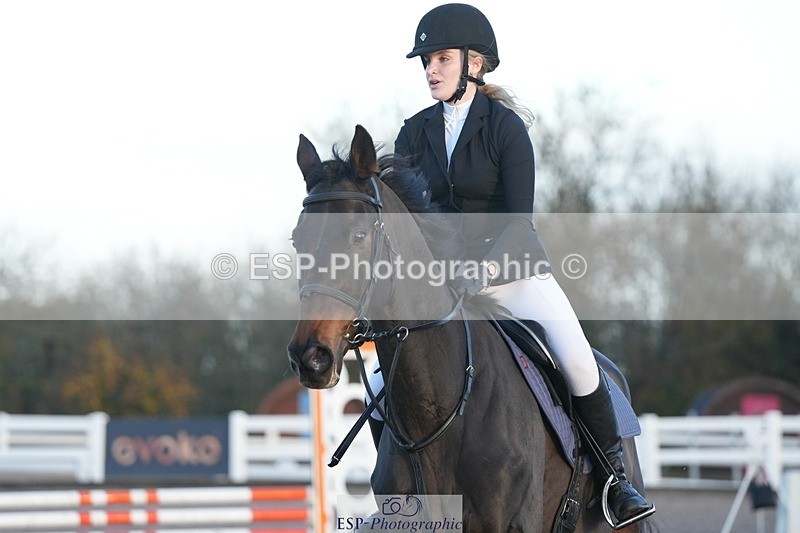 251108-081051-01736 - Cls 8 Clear Round