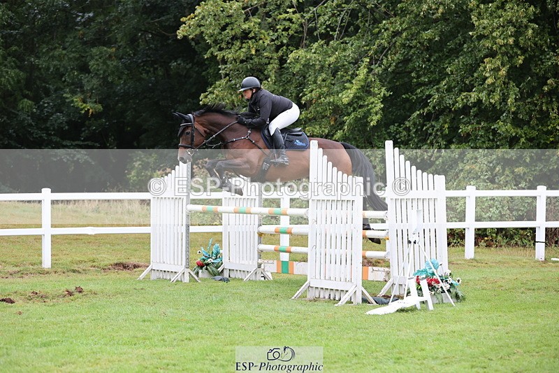 250830A-150448-07193 - Cls 16 Snr Newcomers and 1.10m Open