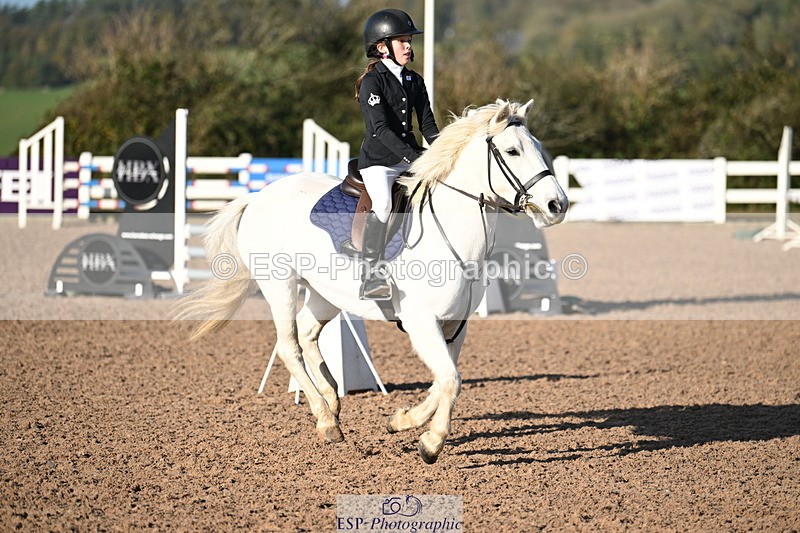 241026A-102253-00135 - SAT Cls 3 Pony Intro 70cm
