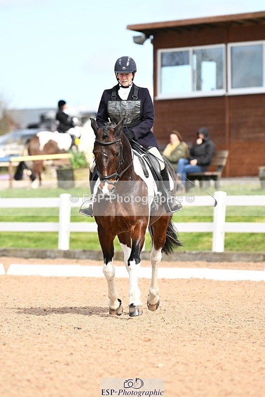 240324A-130021-02763 - Novice 27, 12.30 to 13.50