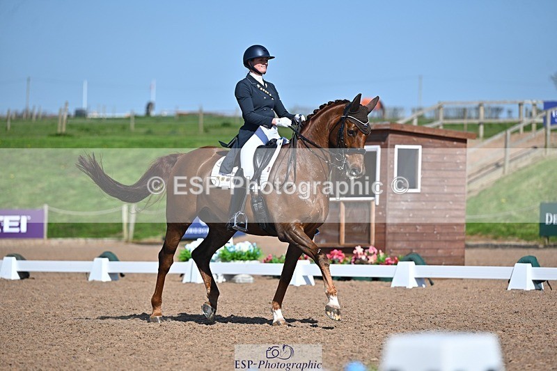 250405-134846-10944 - 141-Tyla.Schou-Dennis.DeNiro