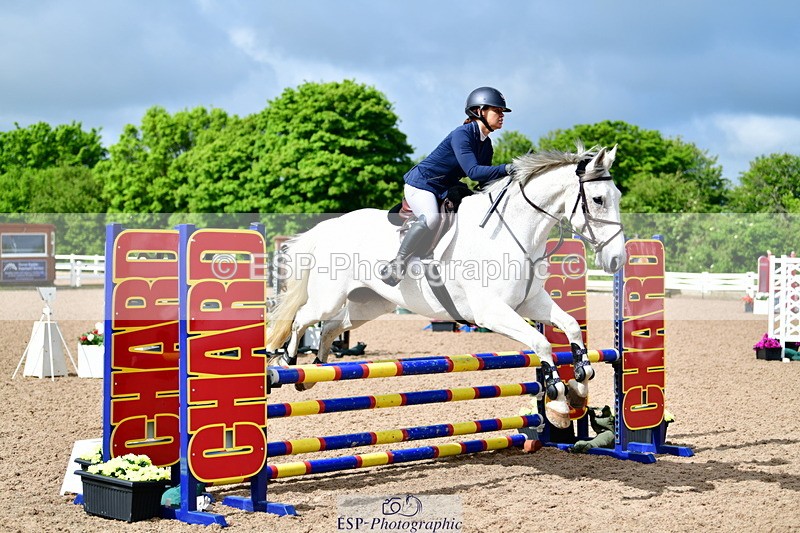 240526A-095206-07191 - Cls 32 British Novice and 90cm Open
