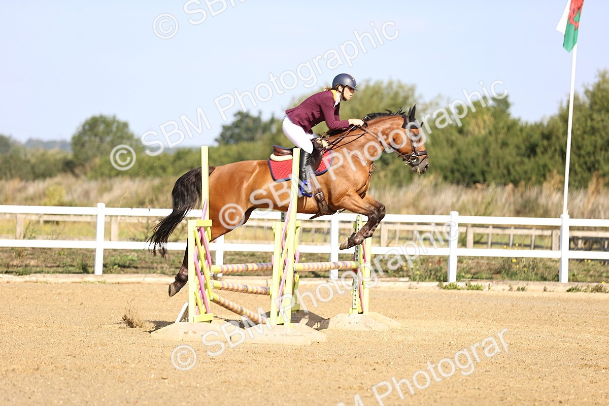 SBM_005509 - Class 8 - Clear Round