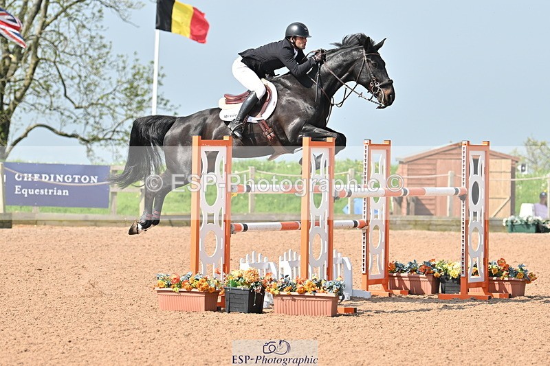 240512A-101056-17161 - Cls 48 National 1.30m Open