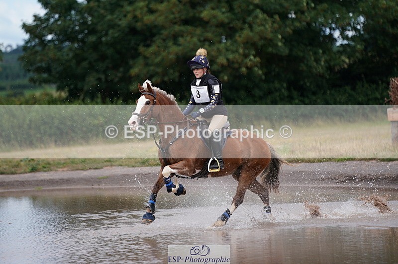 250802A-101430-01308 - A-003-Lucy.Jowett-LILLY