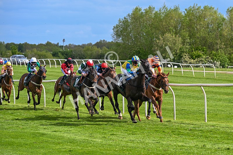 110526-Race 5-Lawmans Blis-1095 - Race 5 4.30pm Every Race Live On Racing TV Handicap
