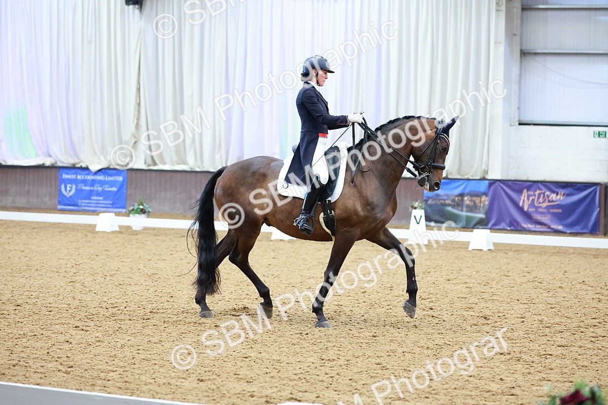 SBM_007949 - Class 9 - FEI INT II - 16.54.17.57