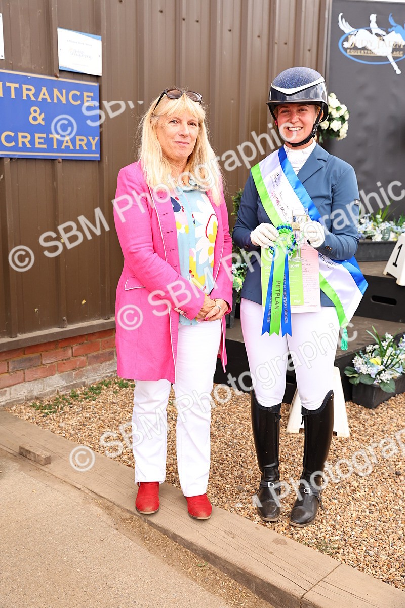 SBM_003137 - Presentations - cart