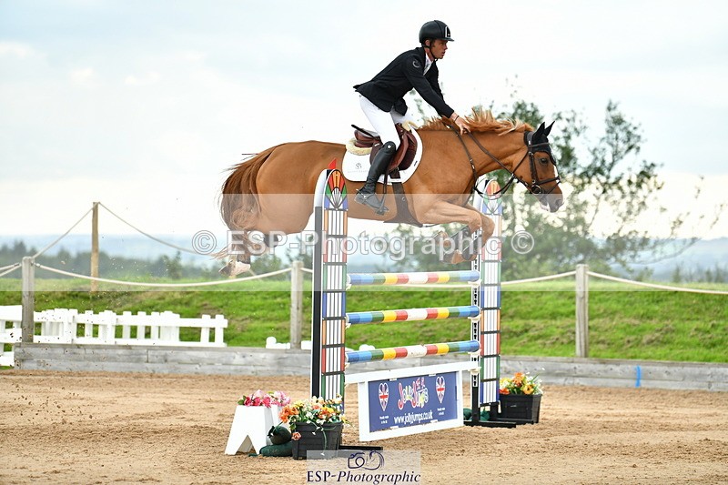 230720A-160958-04203 - Cls 9, 2 Star Big 1.40m Start to break