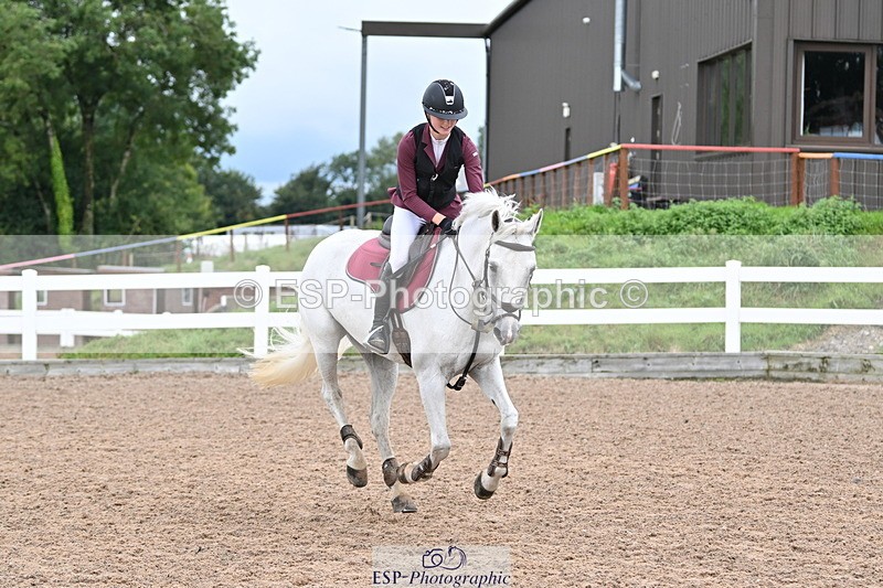 240908A-150150-04574 - Cls 22 A&B Pony Fox & 1.10 Open