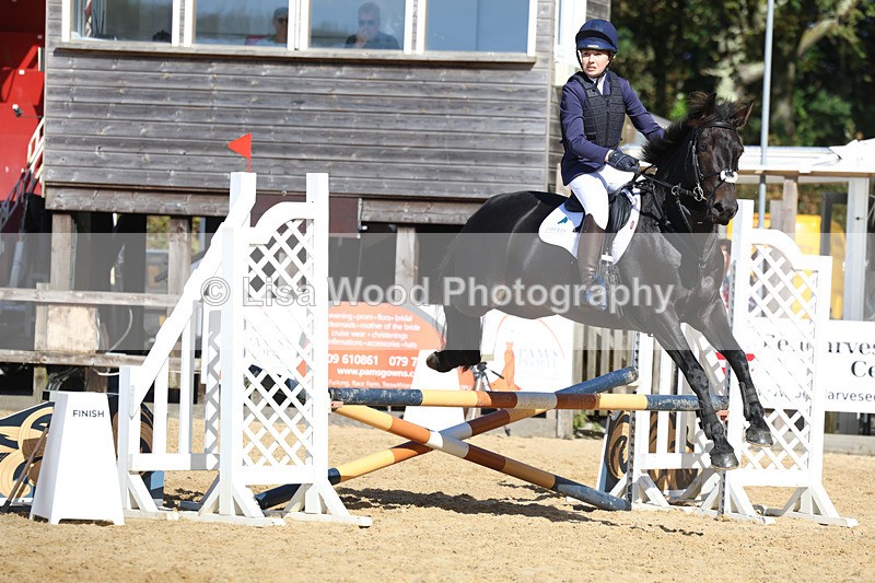 3E7A4007 - Class 6: 70cm Junior