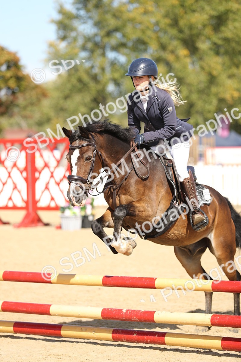SBM_04742 - J28 - Senior Horse & Pony 60cm Championships