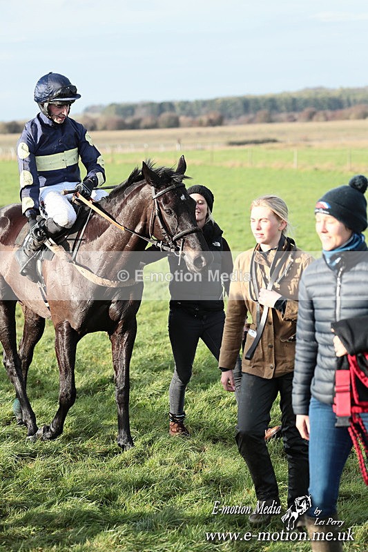 PtP 141225  1192 - New Forest Hounds PtP Larkhill 14/12/25