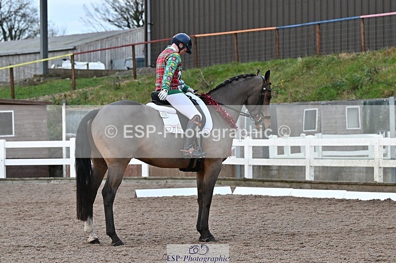 241214-154651-03376 - 138-Tyler.Bradshaw-Igor.VIII