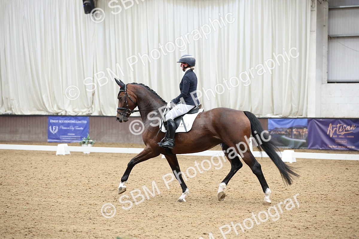 SBM_003998 - Class 8 - Advanced Medium 6 Silver
