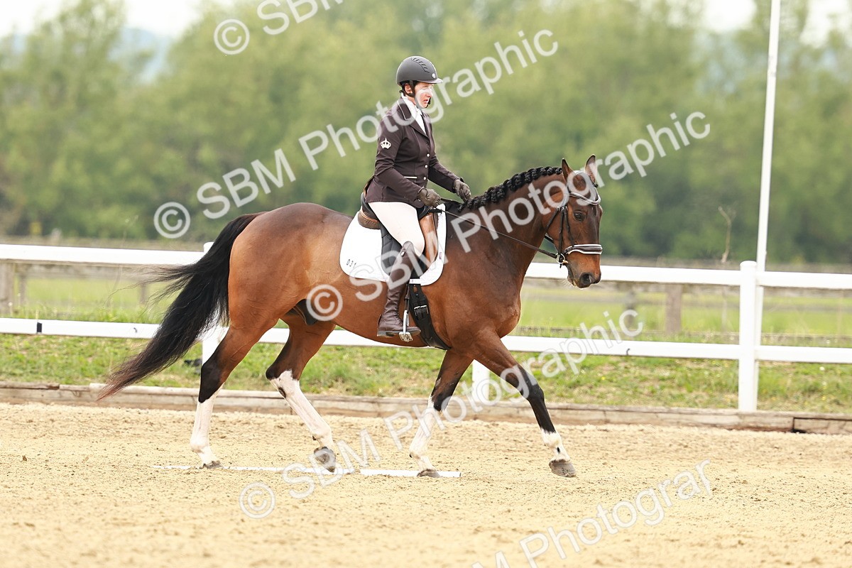SBM_000972 - Class 6 - Novice 4