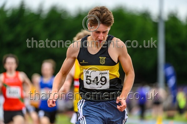 Sen25SAT-925862 - Track Male Set Two