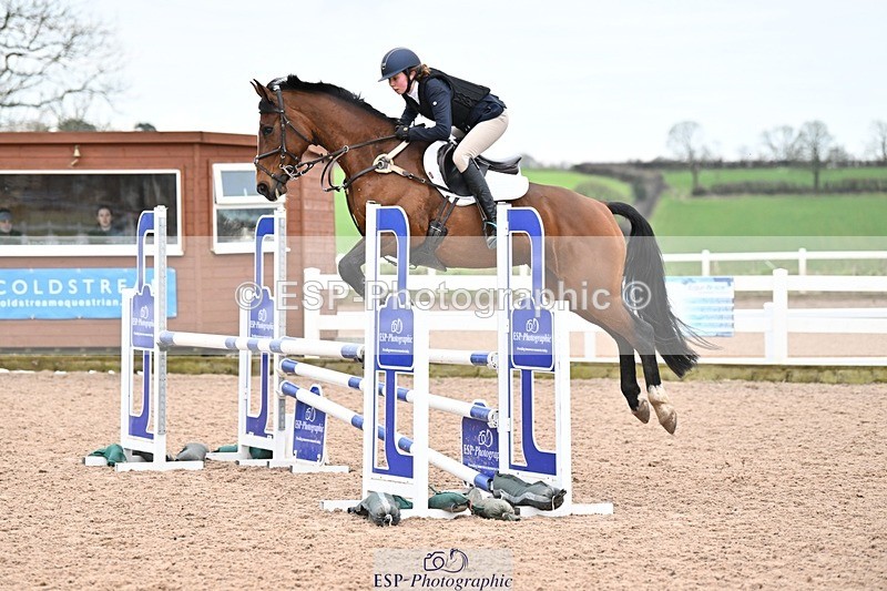 250112-114246-01118 - Cls 19 Snr 1.05m Open