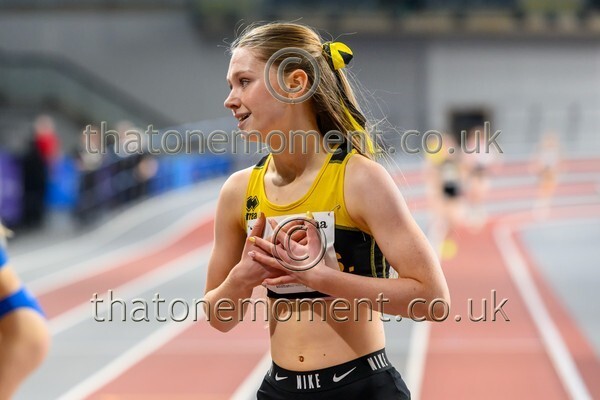 Age26SAT-916347 - Track Female Set Three