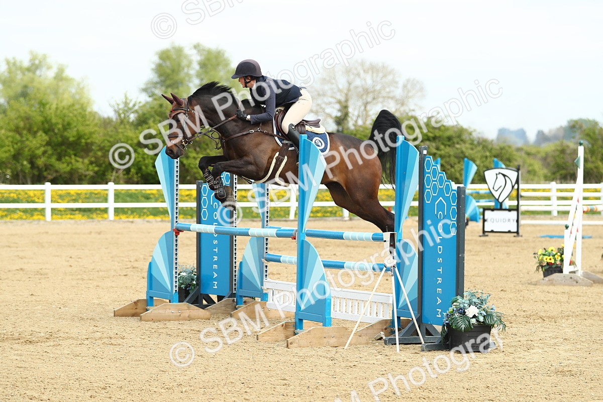 SBM_001217 - Class 4 - Senior Newcomers 1.10m