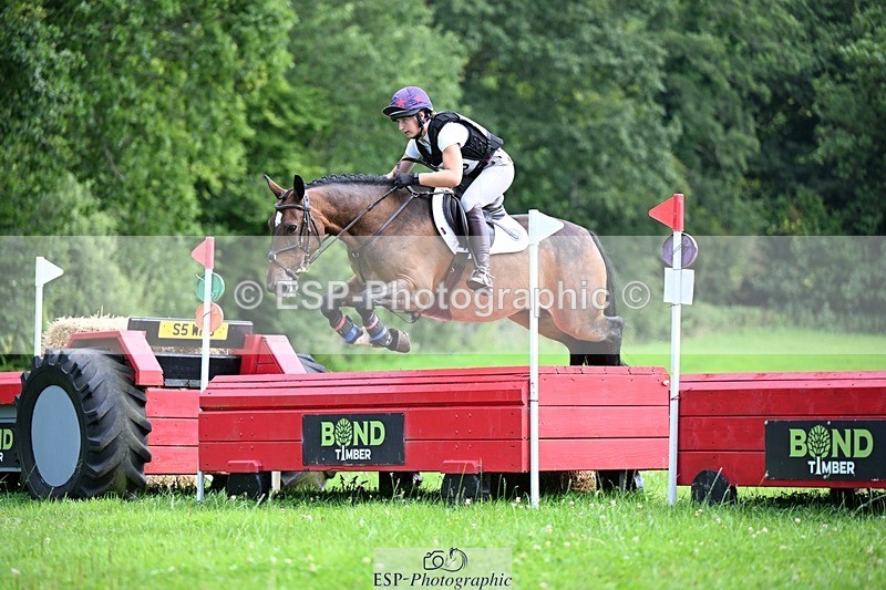 240803-144759-07638 - 225-Molly_Swain-SOCKS