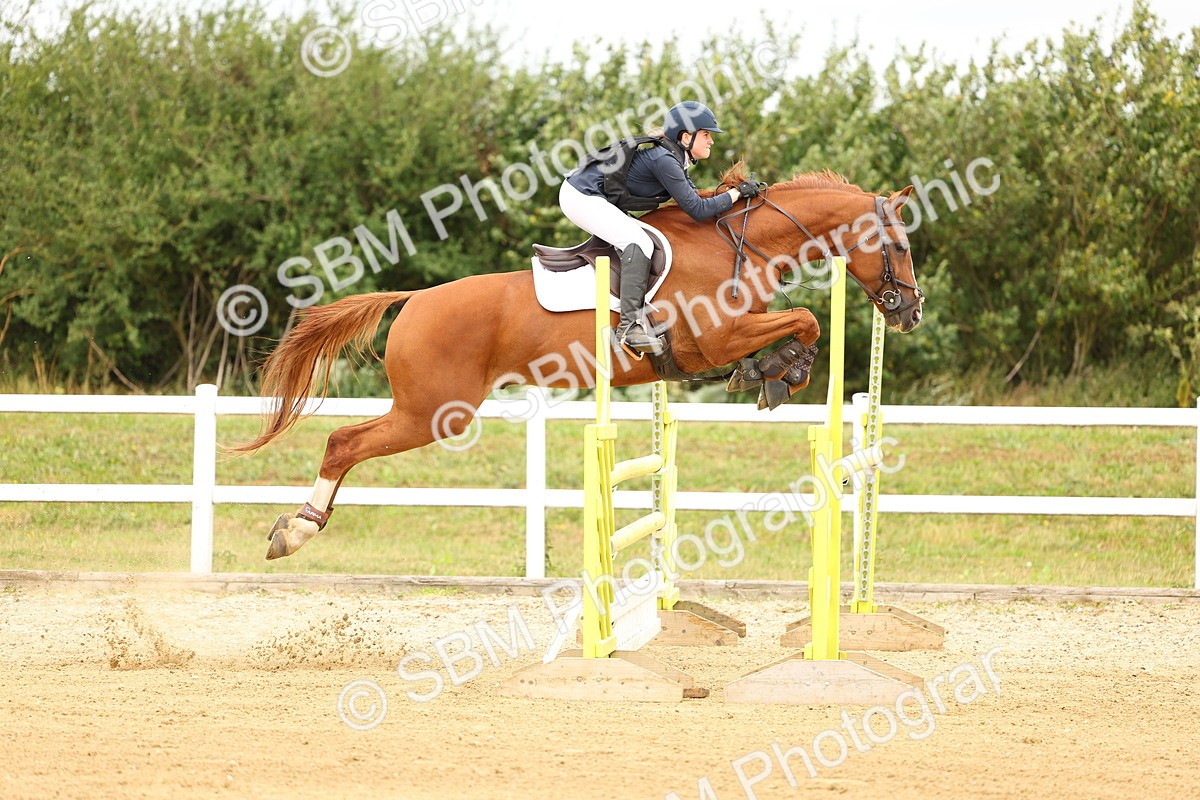 SBM_010065 - Class 3 - Senior Newcomers - 1.10m Open