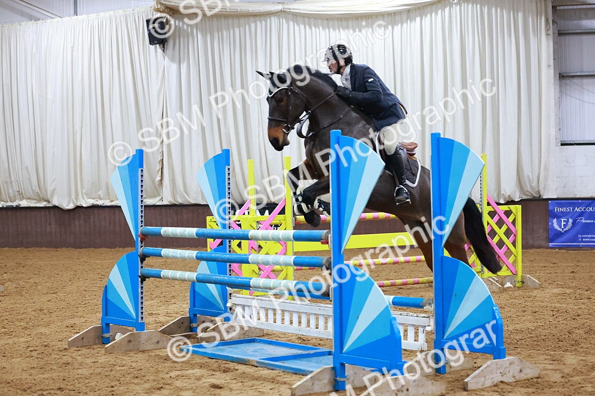 SBM_002290 - Class 5 - Senior Foxhunter 1.20m