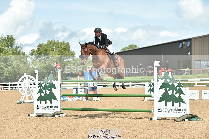 230723A-132528-12057 - Cls 24, 1 Star Gold 1.30m