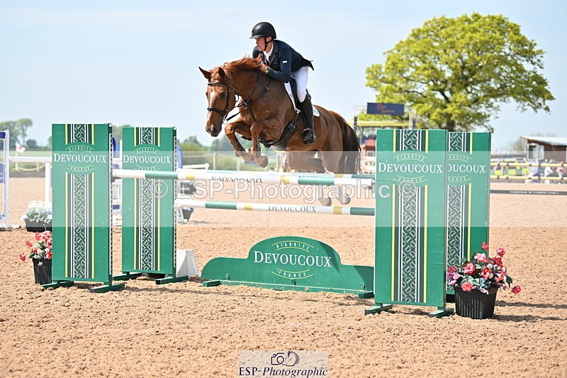 240510A-143702-08100 - Cls 23 Talent Seeker Inc 7yr old 14.10 to Finish