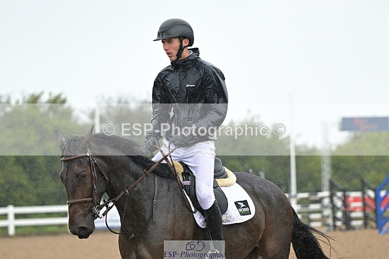 240925A-141840-01111 - Cls 5 Foxhunter and 1.20m Open