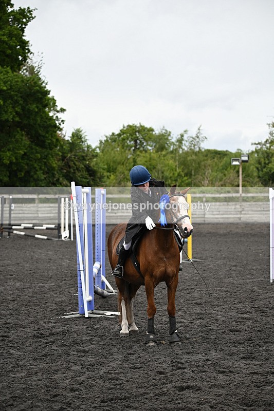 WJ6_0328 - Class 13 Novice 60cm
