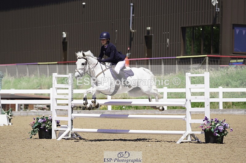 230624A-140104-01726 - Cls 25 Pony Newcomers & 1m Open