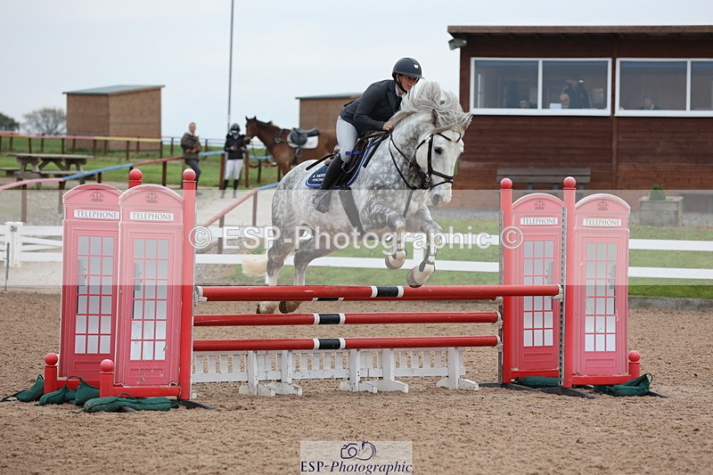 241101A-081807-00160 - FRI Cls 2 British Novice and 90cm Open