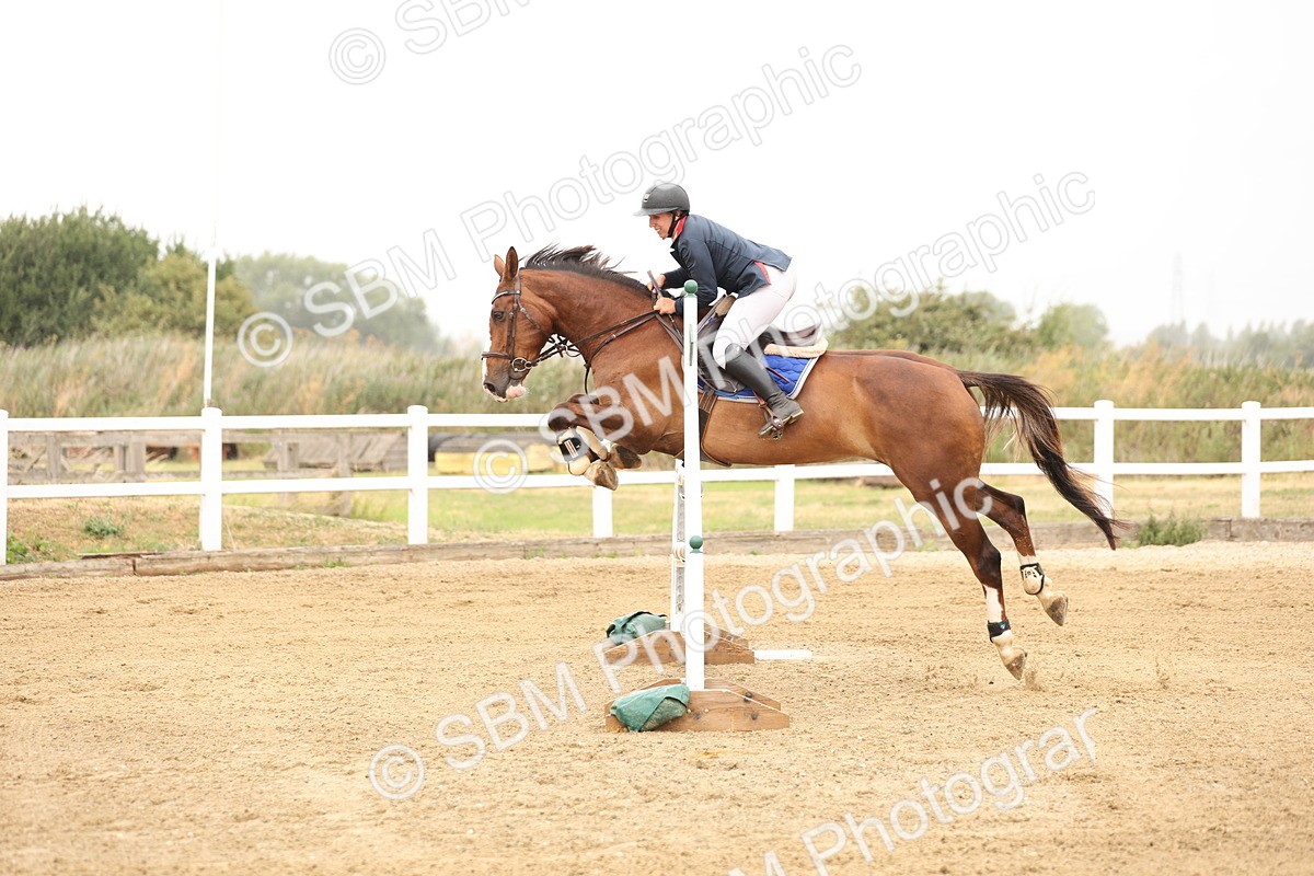 SBM_023956 - Class 6 - Senior Newcomers 1.10m