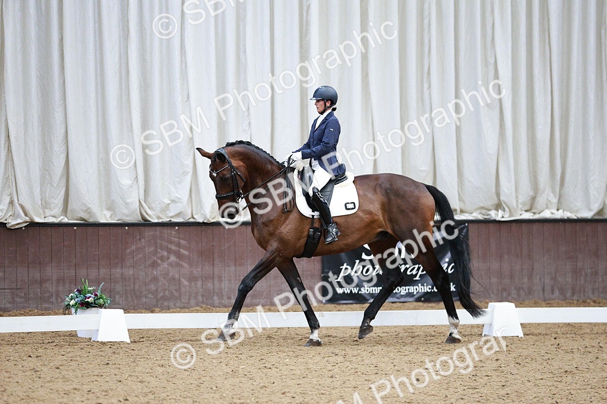 SBM_006601 - Class 16 - Advanced Medium 5 - 16.02-17.22