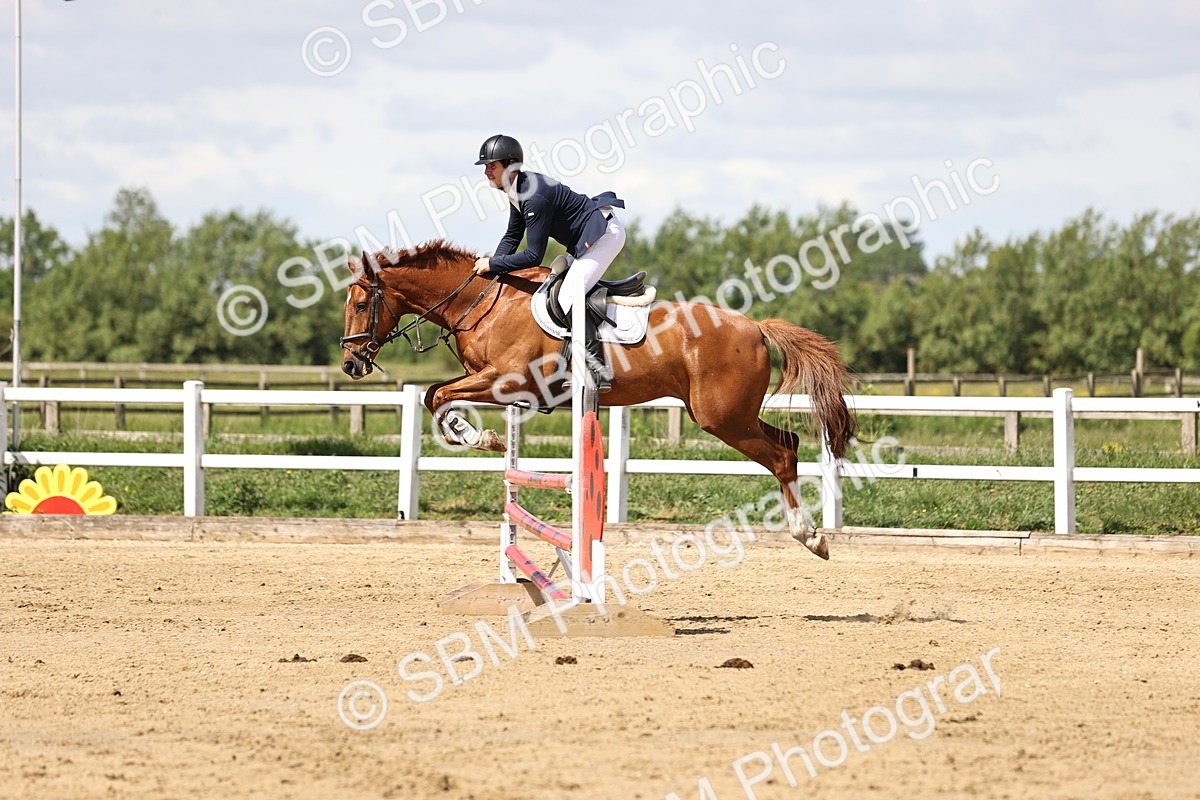 SBM_002360 - Class 9 - Senior British Novice - 90cm