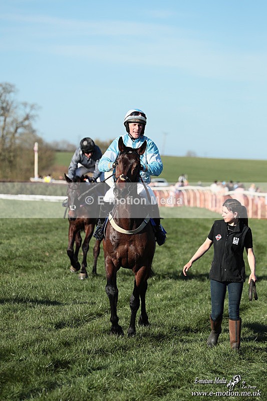 PtP 210326 1116 - VWH Cirencester Races 21/03/26