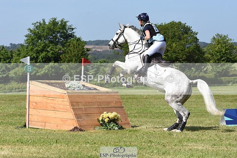 230527-104036-08705 - 259-KATE_BLUE-Millie_Juleff-XC