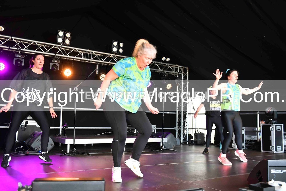 SH4_0337 - Zumba with Sara Ann.