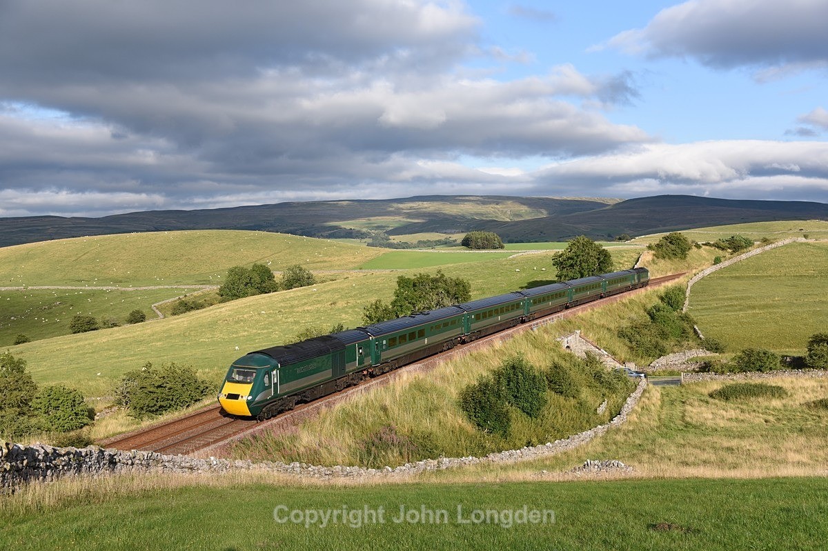 JL - 17.8.21 43059 & 43058 17.18 Skipton - Appleby, Waitby - Waitby
