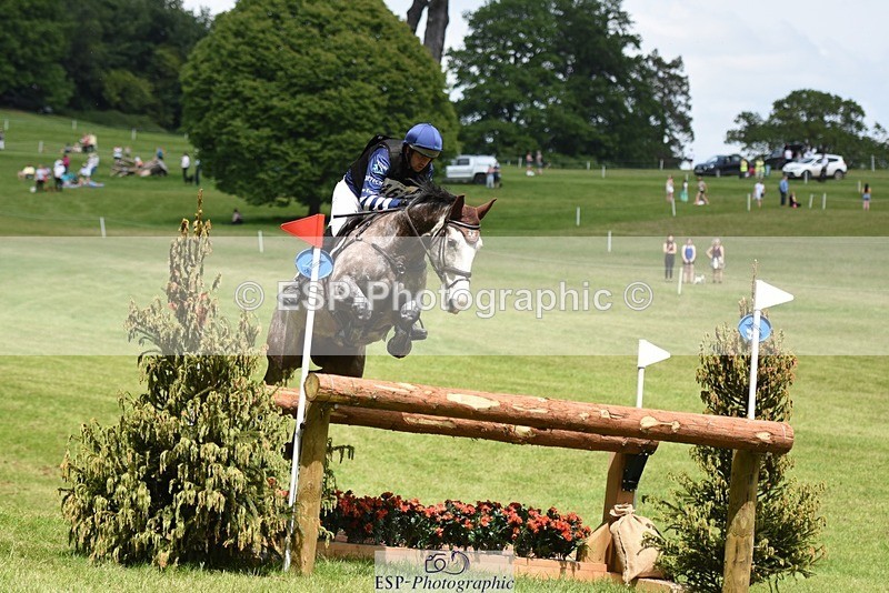 230528-134002-17580 - 461-SAUNDERSCOURT_AMBASSADOR-Adam_Trew-XC